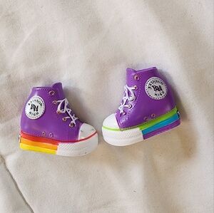 RAINBOW HIGH Deluxe FASHION Closet DOLL SHOES Violet PURPLE HIGH TOP Sneakers